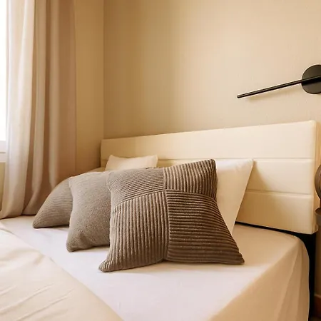 Cabanyal Deluxe 5 Hab Playa, 11 Noches Minimo * Valencia